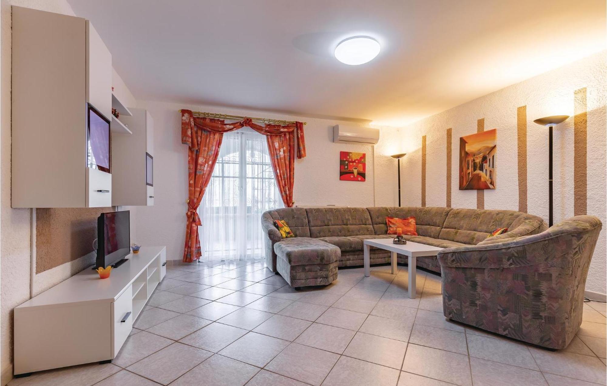 3 Bedroom Awesome Apartment In Pavicini Extérieur photo